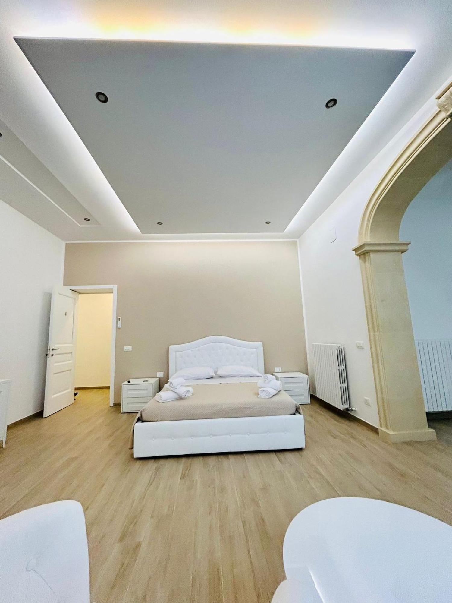 Bed E Suite Domar บรินดิซิ ภายนอก รูปภาพ