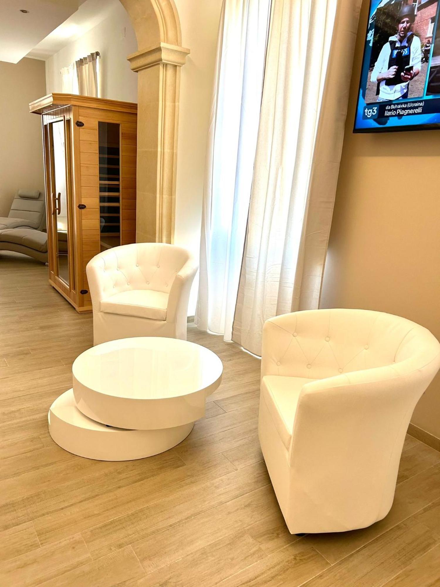 Bed E Suite Domar บรินดิซิ ภายนอก รูปภาพ