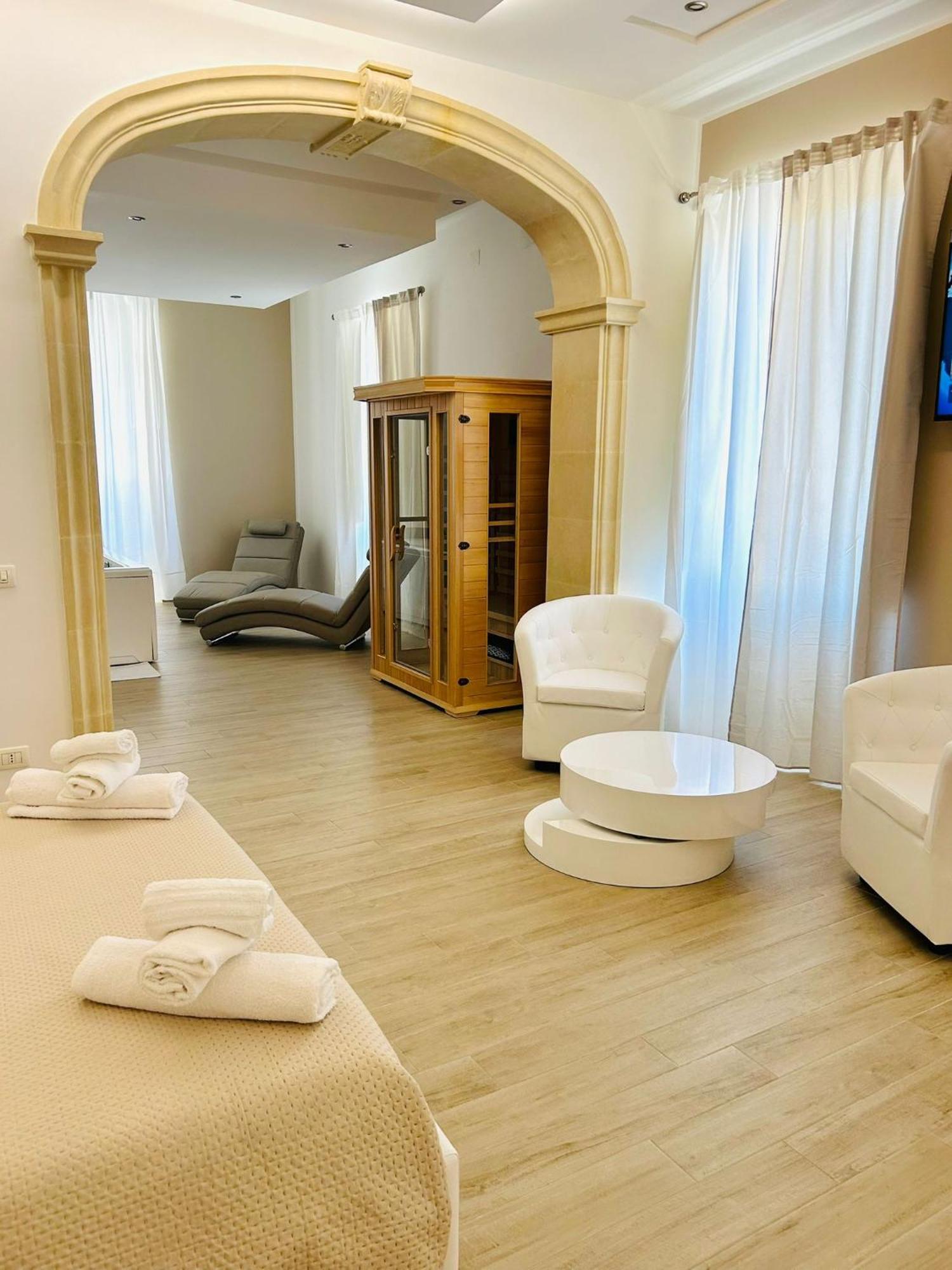 Bed E Suite Domar บรินดิซิ ภายนอก รูปภาพ
