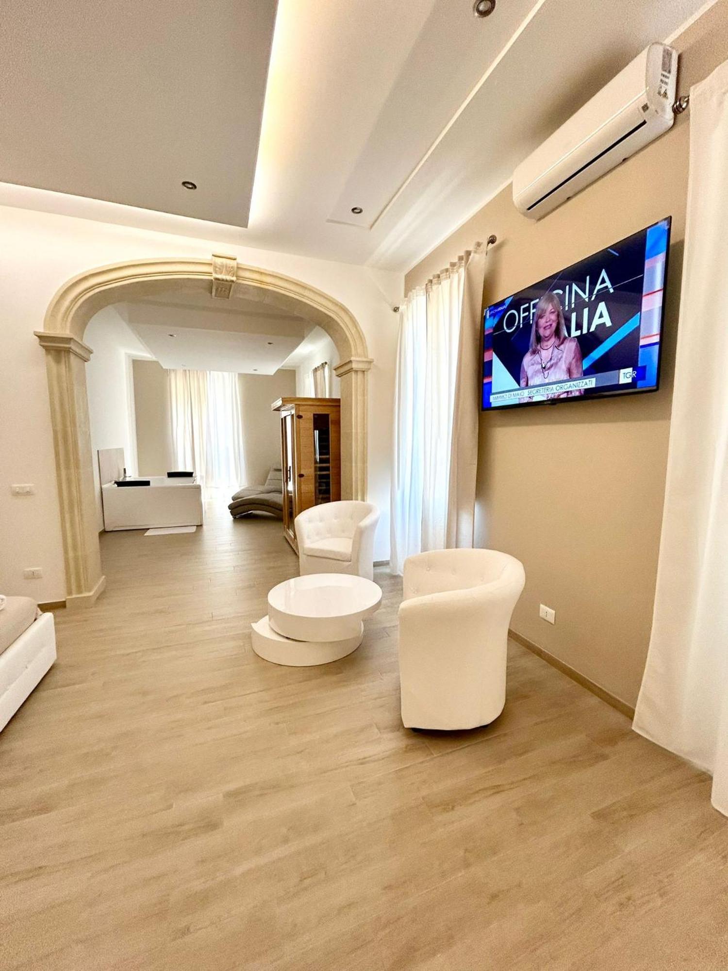 Bed E Suite Domar บรินดิซิ ภายนอก รูปภาพ