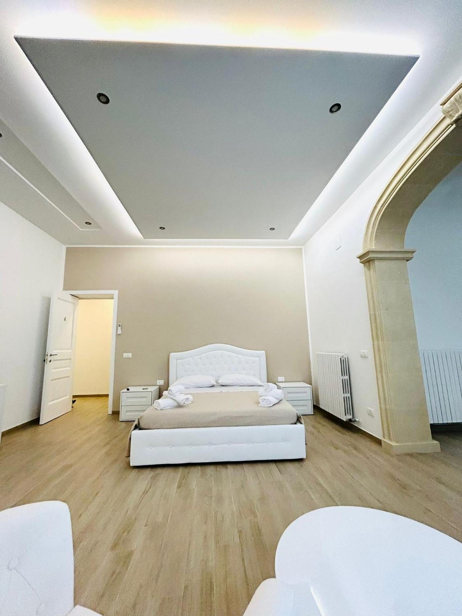 Bed E Suite Domar บรินดิซิ ภายนอก รูปภาพ