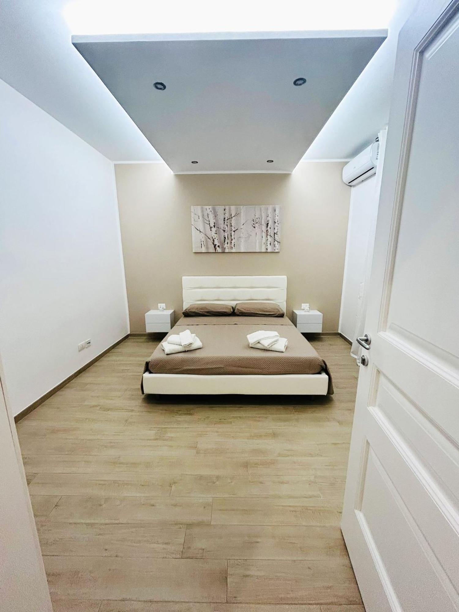Bed E Suite Domar บรินดิซิ ภายนอก รูปภาพ