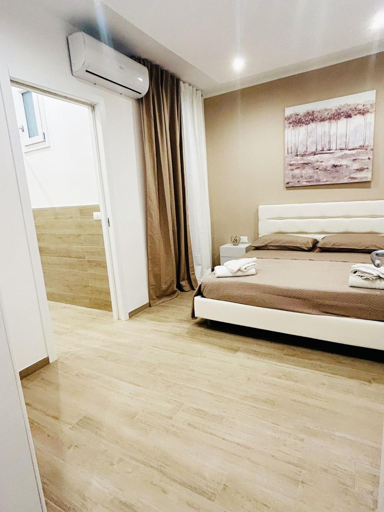 Bed E Suite Domar บรินดิซิ ภายนอก รูปภาพ