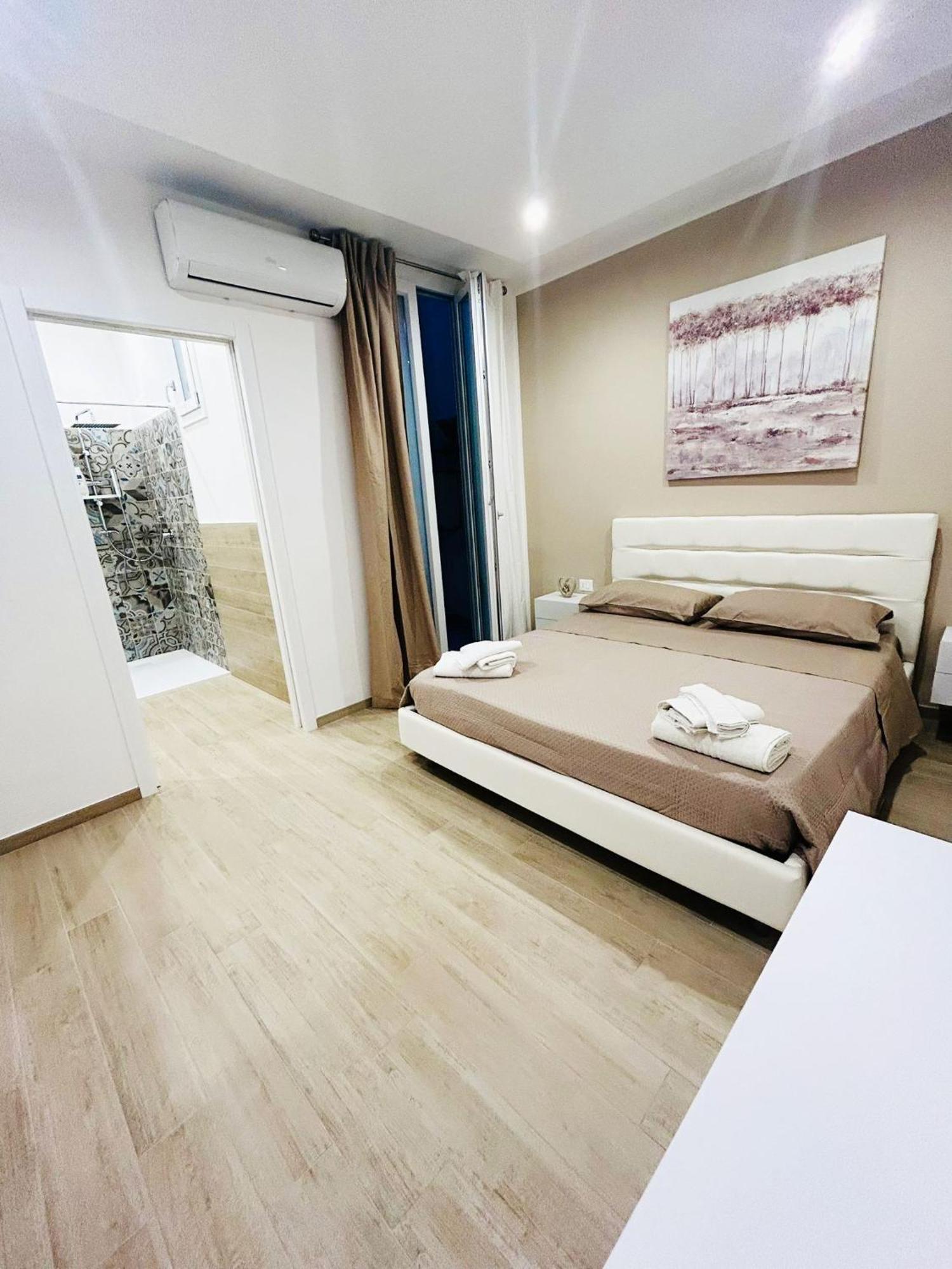 Bed E Suite Domar บรินดิซิ ภายนอก รูปภาพ